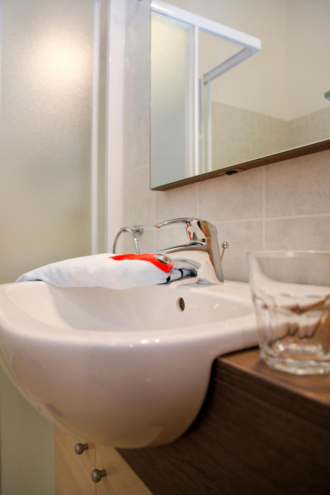 Residence Maroadi Torbole Sul Garda Εξωτερικό φωτογραφία