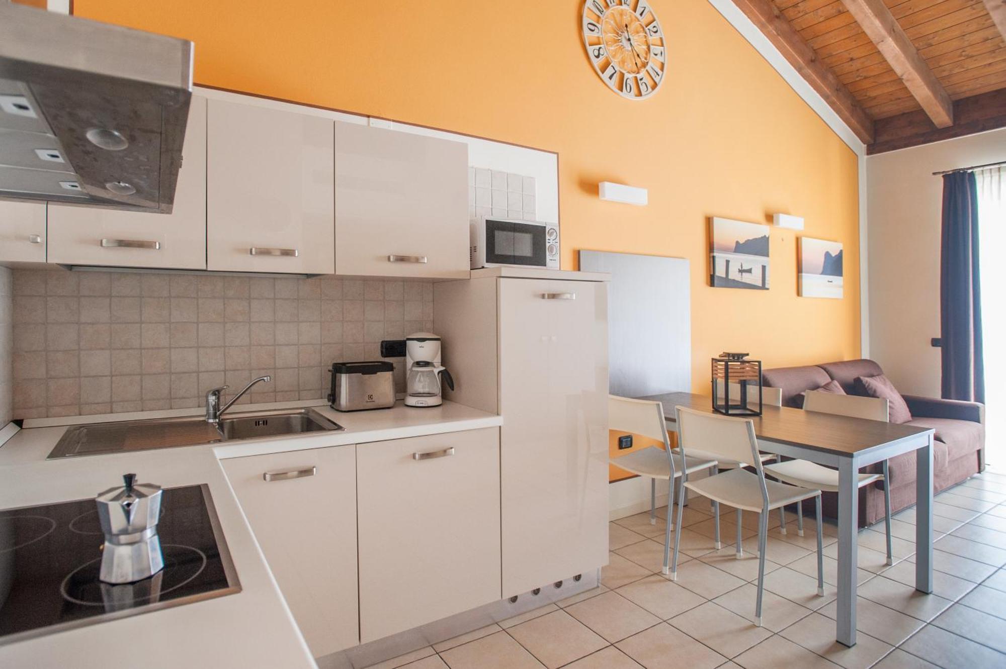 Residence Maroadi Torbole Sul Garda Εξωτερικό φωτογραφία